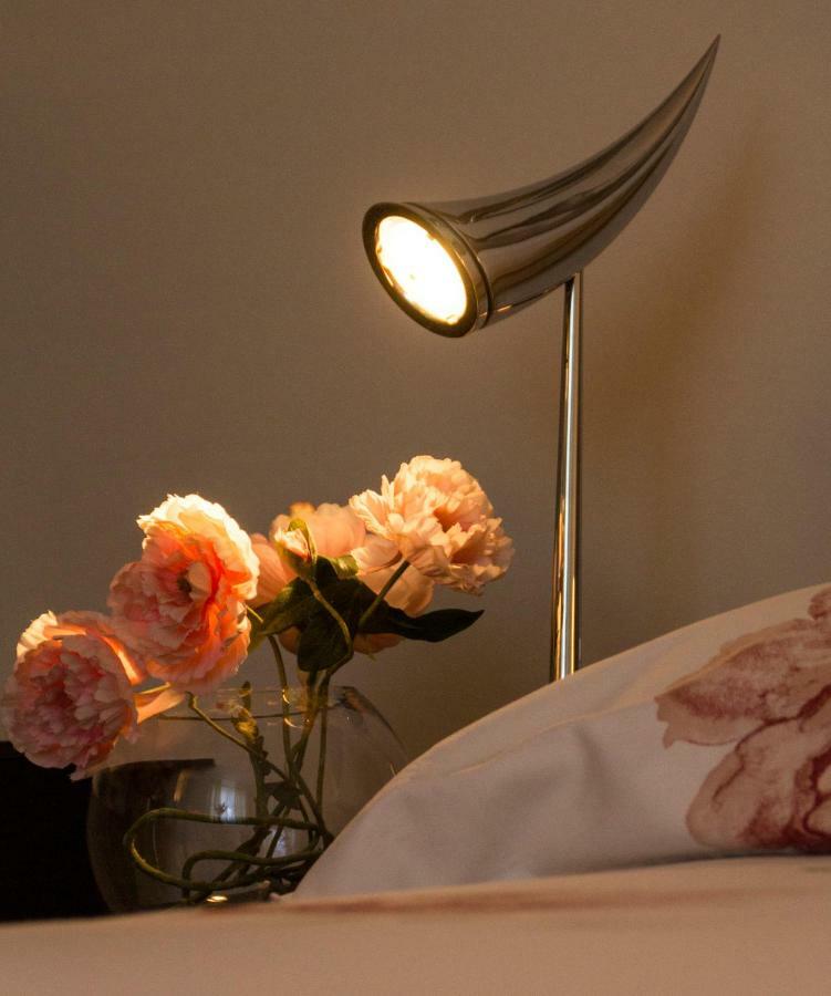 Bed and Breakfast Il Giardino Delle Rose à Santa Maria Nuova  Extérieur photo